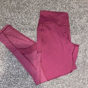 Victoria’s Secret knockout leggings- Shade of magenta w/ pockets